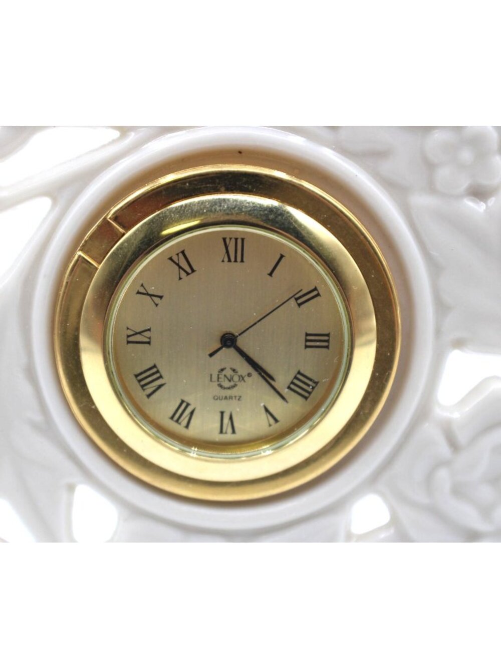 Lenox Floral Timely Traditions Carved Clock Round Porcelain Table Desk Accent - Picture 2 of 9